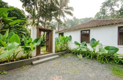 Mangeshi Villa | Casa Camotim