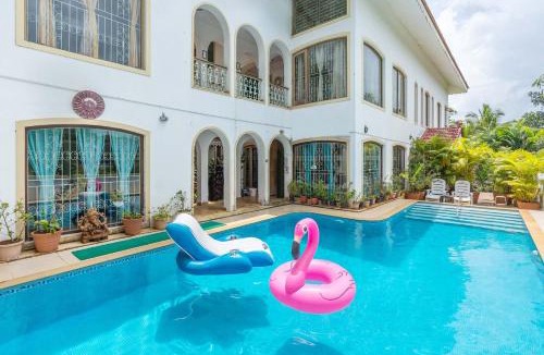 Penha de Franรงa Villa | Casa Do Amor with Pvt Pool by StayVista
