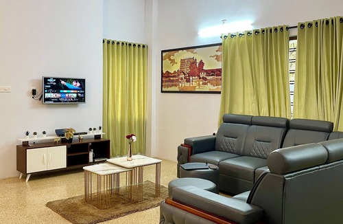 Vazhuthacaud House | Casa Grey Trivandrum