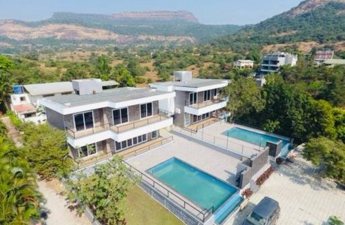 Lonavala Villa | Casa King & Casa Queen Luxury Villas are Exquisite Twin Villas