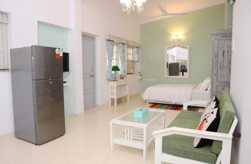 Vainguinim Apartment | Casa Sea-Esta, Beach view studio apt - Dona Paula