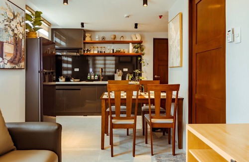 Mandaue Condo | Casa Solaeice Fully Furnished 1BR with Balcony - Sleeps 4 in Casa Mira Mandaue