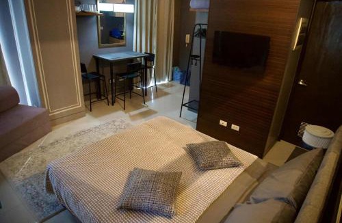 Socorro Apartment | Castle Nook Staycation, Studio-Type Staycation in Manhattan Heights, Cubao