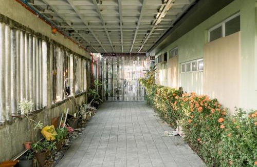 Cabatuan Hostel | CELCOR PENSION HOUSE