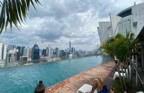 Chow Kit Hostel | Celestial Heights Hostel featuring Infinity Skypool