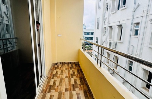 Hyderabad Apartment | Central Retreat 4 BHK Full Furnished Luxury Apartment with AC in Hyderabad