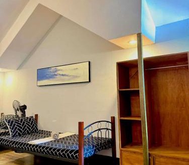 Coron Town Proper Cabin | Chad's Lodge
