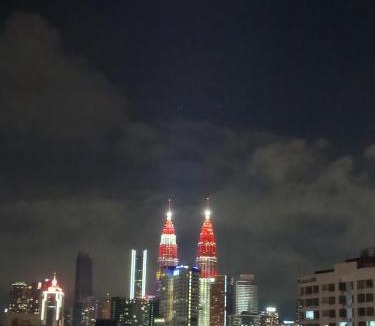Kuala Lumpur City Centre Apartment | Chambers Residence KLCC by Zaima