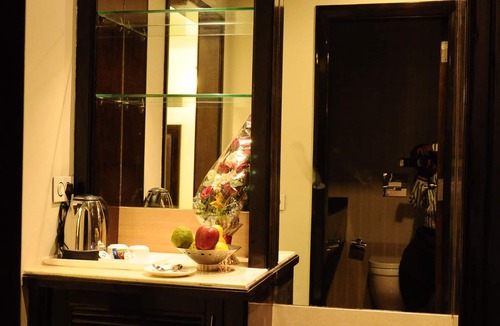 Air Force Area Hotel | Chandra Imperial
