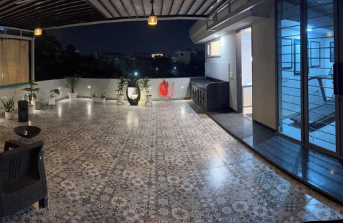 Shyam Nagar Villa | Charming 4-bedroom villa with fitness room and WiFi in enchanting Jaipur
