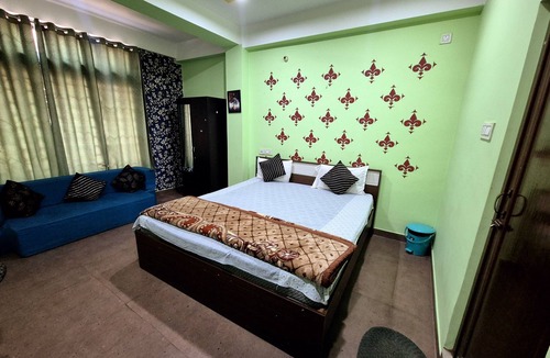 Beltola Hotel | Charming 8-bedroom hotel with WiFi, AC in wonderful Guwahati
