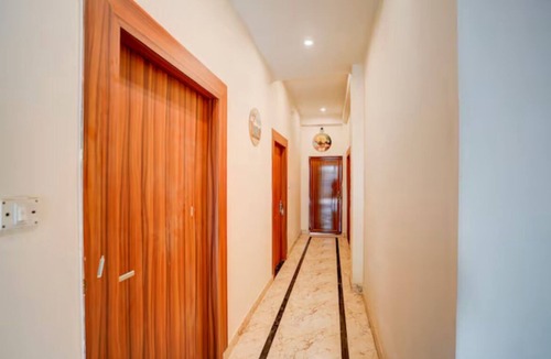 Sigra House | Charming 9-bedroom building with AC in vibrant Varanasi