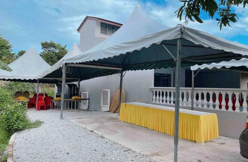Cheras House | Cheerful 27 Home with BBQ grill