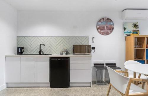Rye Apartment | Chic Beach Studio
