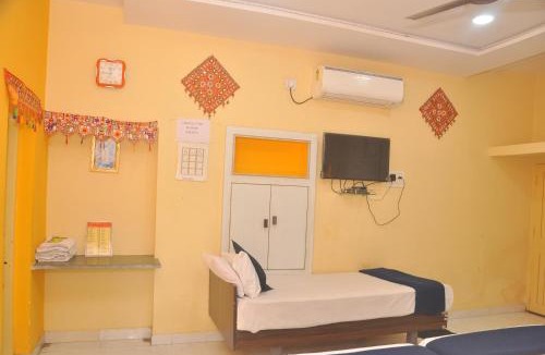 Dwarka Villa | Chitrakut Bungalows