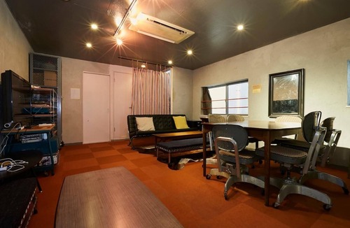 Shibuya House | Chiyoda Line YoyogiUehara Spacious urban lodge in - ABURA HOUSE/Shibuya-ku Tokyo