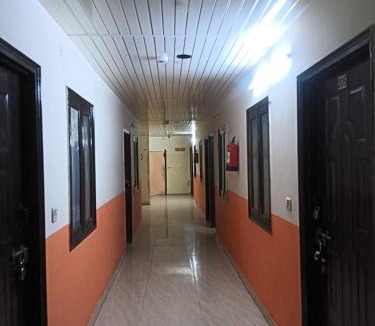 Adarsh Nagar House | City Hotel