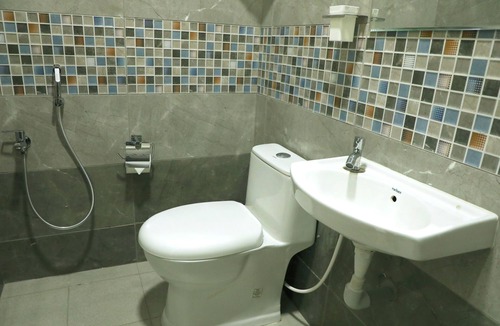 Sirkazhi Hotel | Clarks Inn Express Sirkazhi