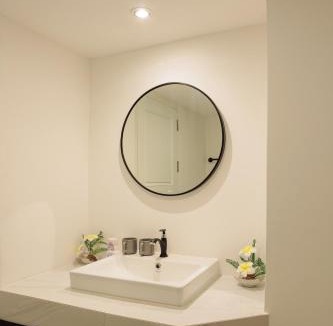 Nimman Apartment | Classic Modern Suite
