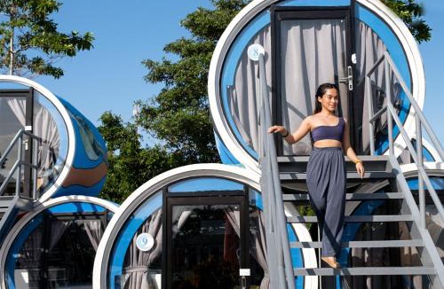 Laiya Resort | Cocoons Club Laiya