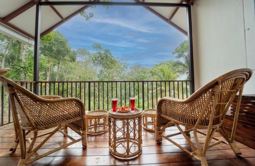 Pirmed House | Coffee and Pepper Plantation Homestay