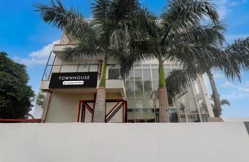 Gorakhpur Hotel | Collection O B.R. Ambedkar Park Taramandal Formerly Shree Krishna Inn