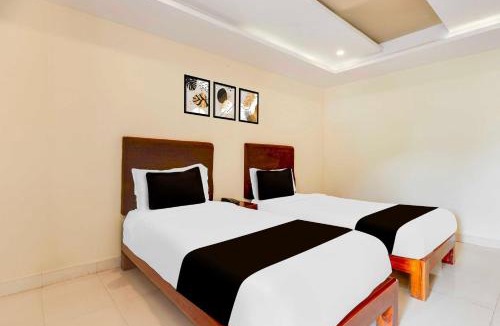 Dwaraka Nagar Hotel | Collection O Dwarka Nagar Ramatalkies