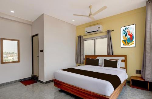 Visakhapatnam Hotel | Collection O Lorven Grand