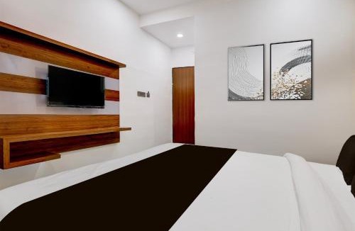 Visakhapatnam Hotel | Collection O Lorven Grand