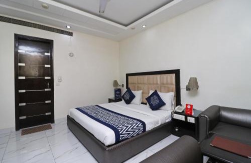 Patel Nagar Hotel | Collection O Ramhan