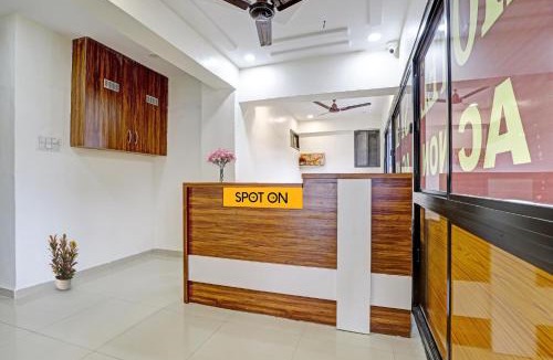 Ahmedabad Hotel | Collection O Star