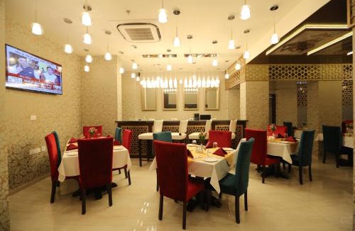 Pink City Hotel | Comfort Inn Sapphire - A Inde Hotel