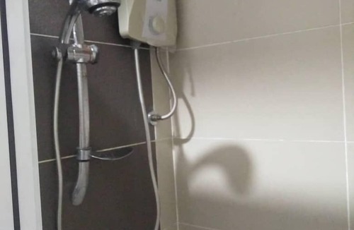 Kampung Sungai Kayu Ara Condo | *Comfortable*Cheap*Room@Petaling Jaya