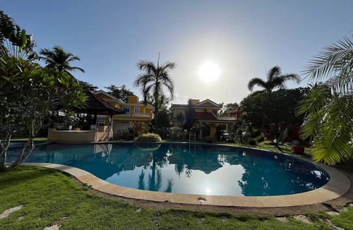 Majorda Apartment | Comfortable 2 BHK with pool Betalbatim Beach