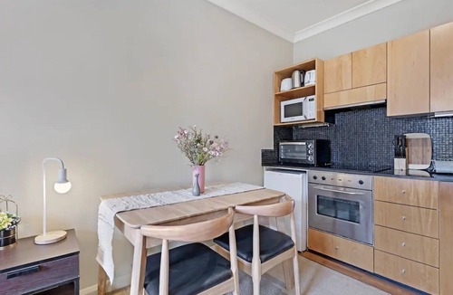 Chippendale Apartment | Comfy Studio Close to Central, USYD & UTS