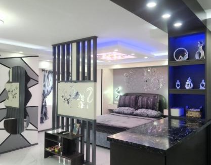 Mactan Export Processing Zone Apartment | Condo Azur Suites B316 near Airport, Netflix, Stylish, Cozy with swimming pool