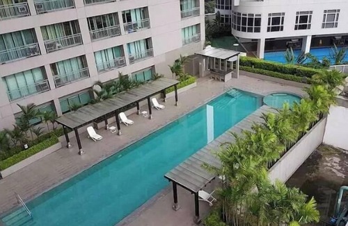Highway Hills Apartment | Condo fronting Shangrila Mall along Shaw