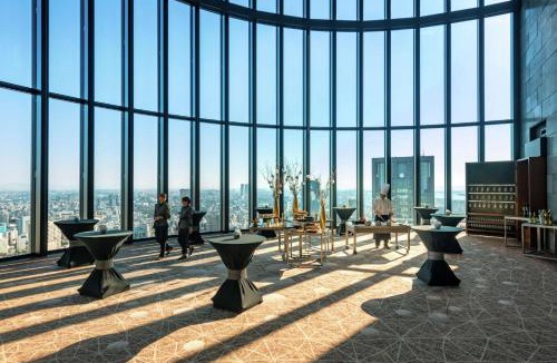 Nakanoshima Hotel | Conrad Osaka
