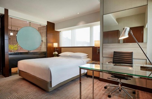 Sai Ying Pun Hotel | Courtyard by Marriott Hong Kong