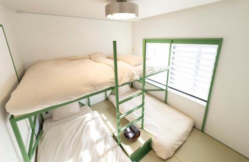 Nishiazabu Apartment | Courtyard HIROO