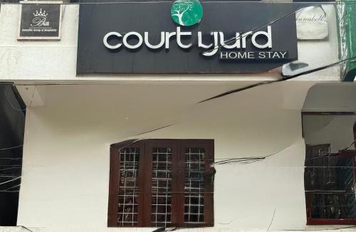 Kumily House | Courtyard Home Stay Thekkady