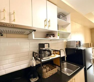 Dona Imelda Apartment | Cozy 1BR Mezza II - Your Chill Spot