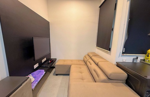 Kampung Pandan Dalam Apartment | Cozy 2-bedroom apartment in gorgeous Kuala Lumpur with AC, fitness room