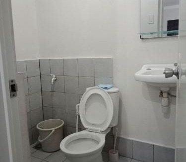 Mandaue House | Cozy 2BR Bungalow House & Lot, Near Airport, Ateneo de Cebu, SM Lacion, Gaisano Grand mall