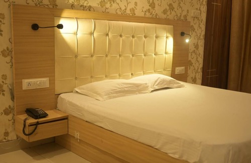 Purnia Hotel | Cozy hotel in terrific Purnia with WiFi, AC