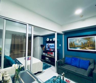 Paranaque House | Cozy Inn Azure