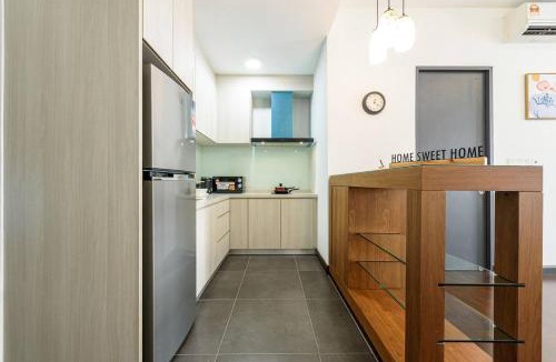 Maluri Apartment | Cozy KL Sunway Velocity Residence for 1-5pax connected to MRT & Malls