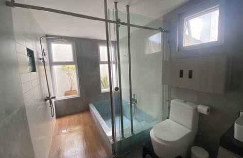 Amadeo House | Cozy, Romantic Loft with Private Onsen
