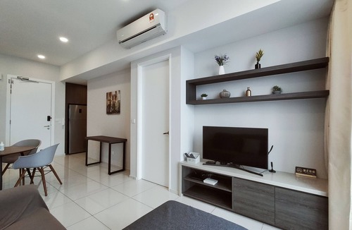 Bukit Bintang Apartment | Cozy top suite Infinity pool 500m MRT/Bkt Bintang