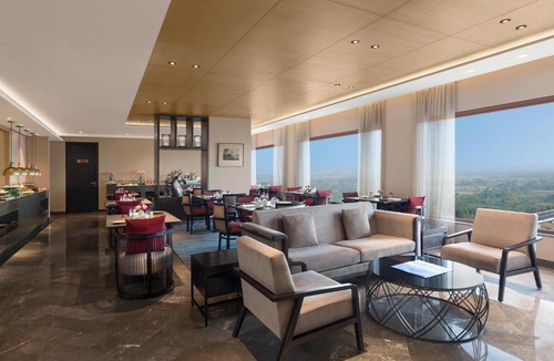 Mayur Vihar Phase 1 Hotel | Crowne Plaza New Delhi Mayur Vihar Noida by IHG
